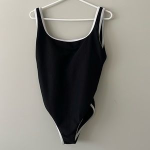 Lain Snow ocean isle one piece viral tik tok swim suit